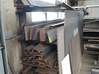 Rest inhoud ruimte atelier staal - afbeelding 34 van  40