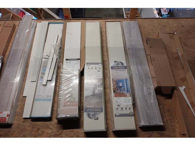 Rest inhoud zolder - afbeelding 8 van  8