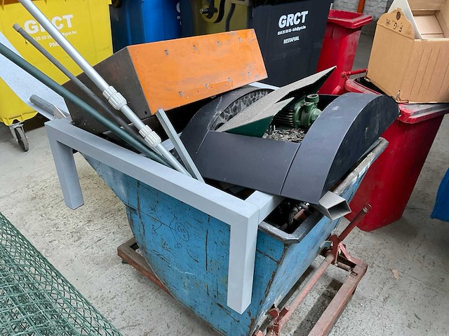 Rest metalen - afbeelding 2 van  3