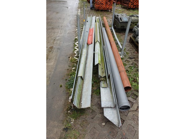 Rest partij glava profielen - afbeelding 2 van  2