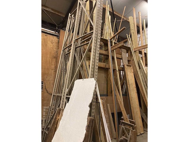 Rest partij hout - afbeelding 3 van  6