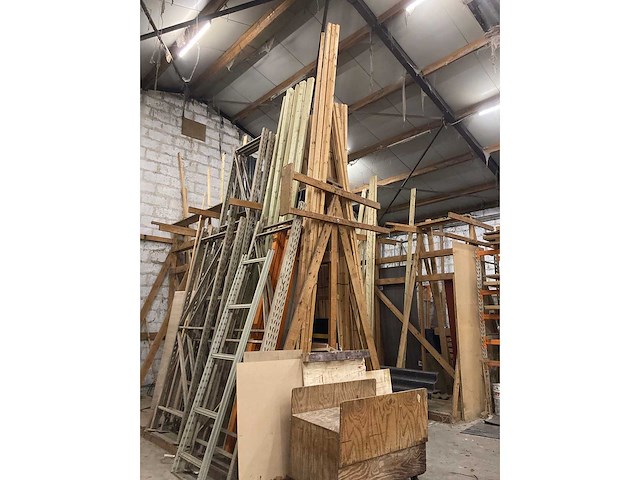 Rest partij hout - afbeelding 4 van  6