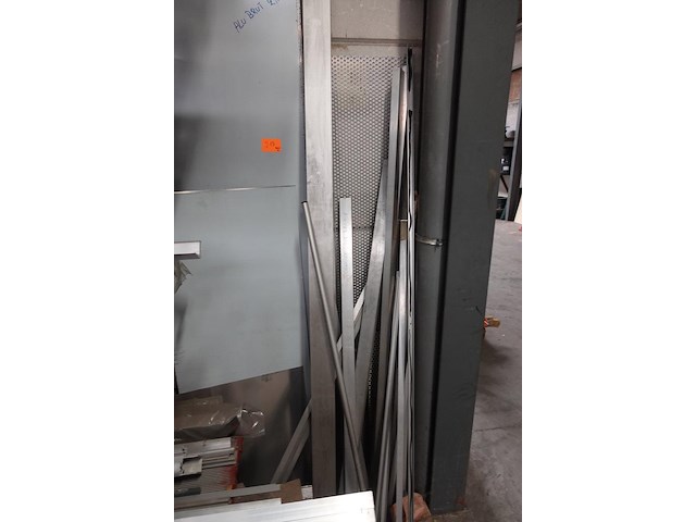 Rest partij ijzerwaren - afbeelding 2 van  9