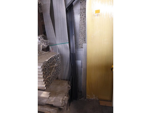 Rest partij ijzerwaren - afbeelding 4 van  9