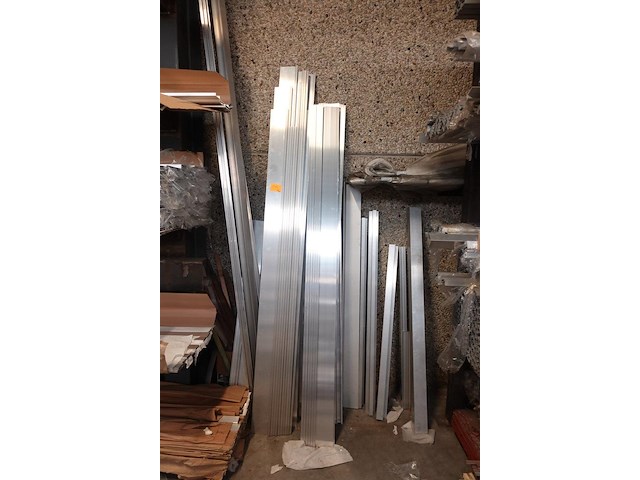 Rest partij ijzerwaren - afbeelding 9 van  9