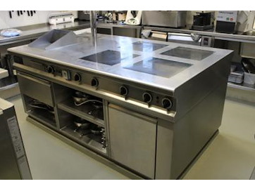 Restaurantkeuken wegens verhuis