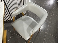 Restauranttafel + stoelen - afbeelding 1 van  1