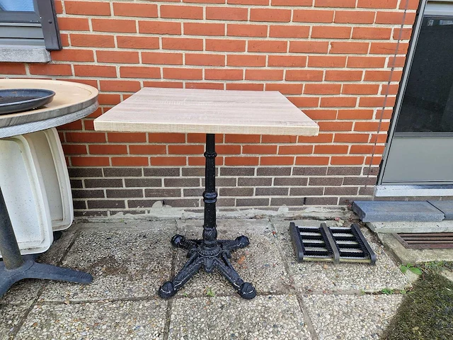 Restauranttafels (14x) - afbeelding 1 van  2