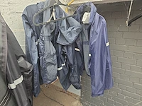 Resterende inhoud lokalen kazerne ixs, mds, eole,... - afbeelding 19 van  36