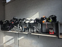 Resterende inhoud lokalen kazerne ixs, mds, eole,... - afbeelding 12 van  36