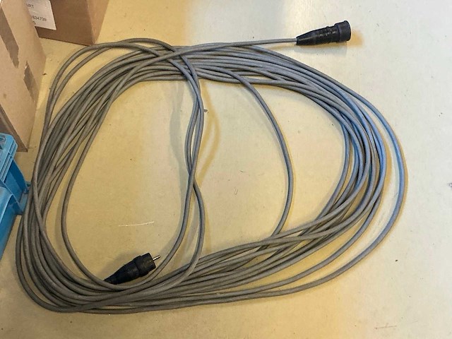 Resterende inhoud magazijn - afbeelding 19 van  23