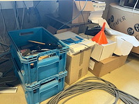 Resterende inhoud magazijn - afbeelding 21 van  23