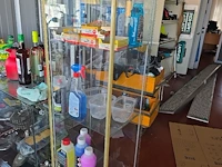 Resterende inhoud showroom en kantoor metabo,... - afbeelding 2 van  34