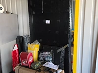 Resterende inhoud showroom en kantoor metabo,... - afbeelding 12 van  34