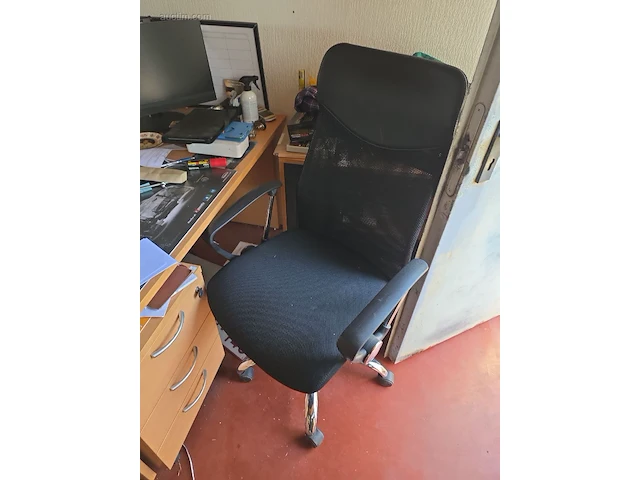 Resterende inhoud showroom en kantoor metabo,... - afbeelding 26 van  34