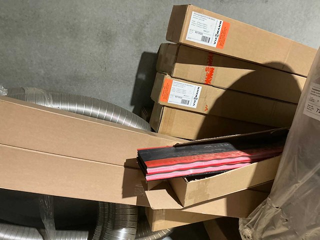 Resterende inhoud van magazijn - afbeelding 4 van  45