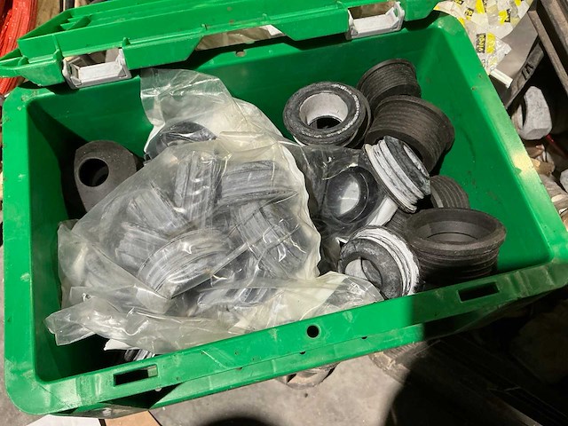 Resterende inhoud van magazijn - afbeelding 15 van  45