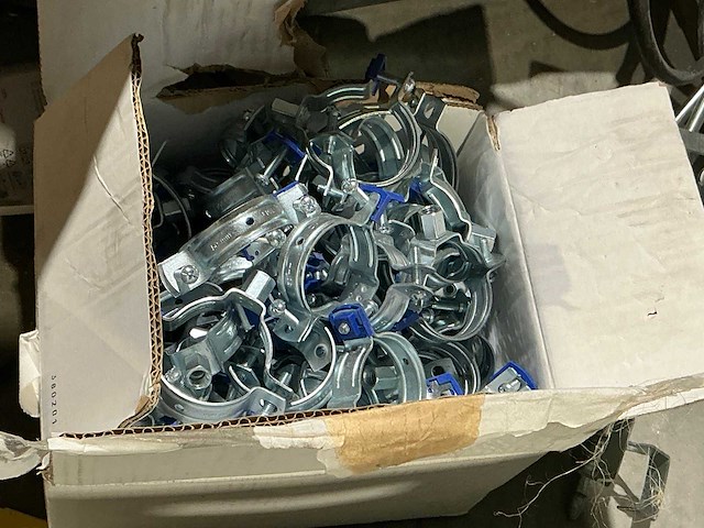 Resterende inhoud van magazijn - afbeelding 20 van  45