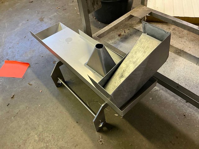 Resterende inhoud werkplaats - afbeelding 11 van  25