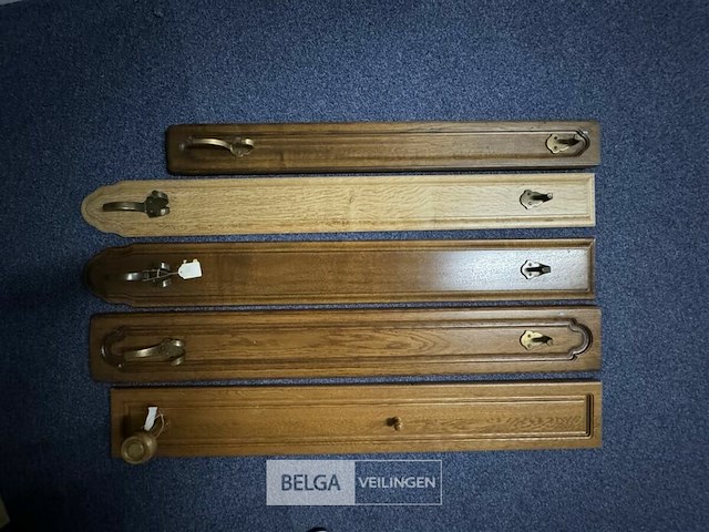 Resterende meubels - afbeelding 122 van  167