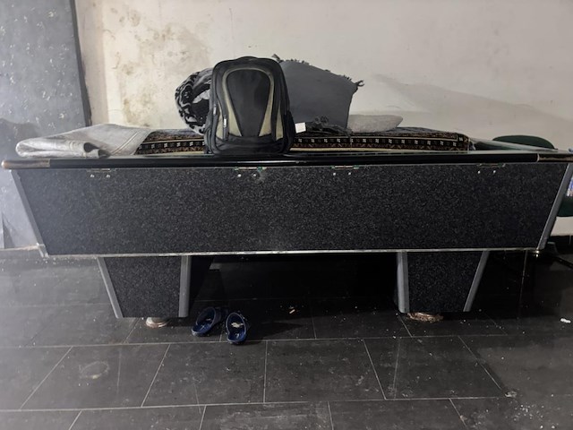 Restinhoud achterkamer - afbeelding 1 van  12