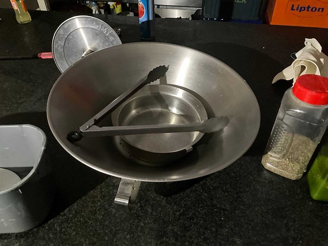 Restinhoud (drank, servies en diversen) - afbeelding 6 van  21