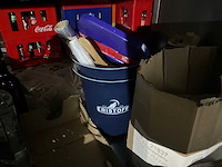 Restinhoud (drank, servies en diversen) - afbeelding 8 van  21