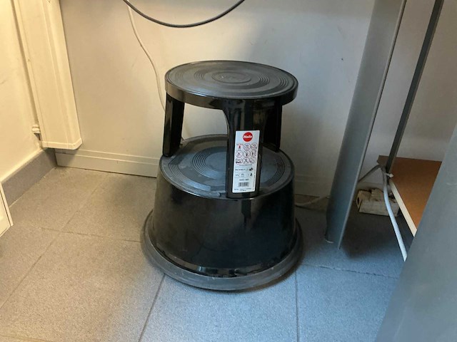 Restinhoud kantoorruimte - afbeelding 3 van  12