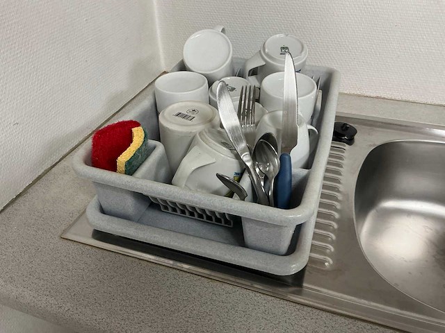 Restinhoud keukenruimte - afbeelding 11 van  13