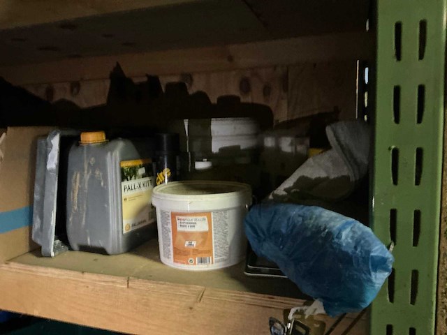 Restinhoud opbergruimte - afbeelding 10 van  21