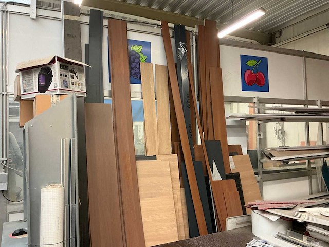 Restinhoud plexi atelier (plaatmateriaal) - afbeelding 3 van  44