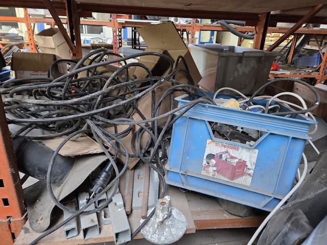 Restinhoud stelling + stelling - afbeelding 14 van  17