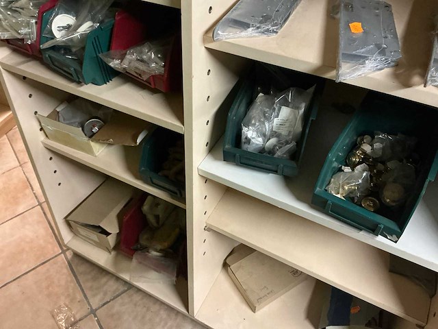 Restinhoud winkelruimte - afbeelding 20 van  61