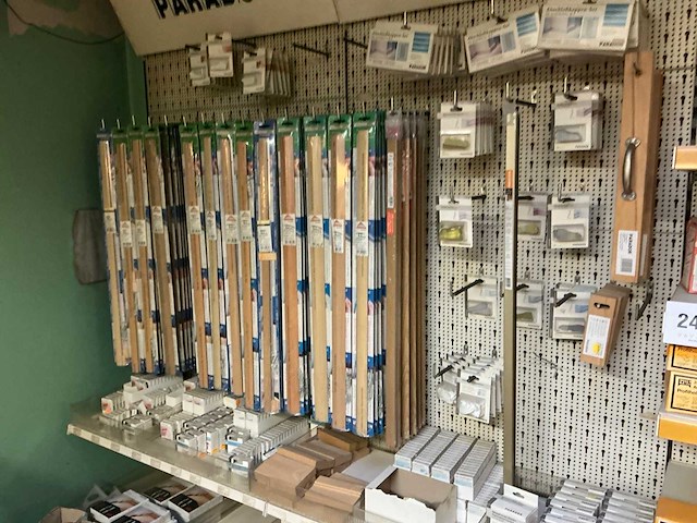 Restinhoud winkelruimte - afbeelding 23 van  61