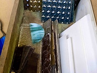 Restjes glas - afbeelding 3 van  4