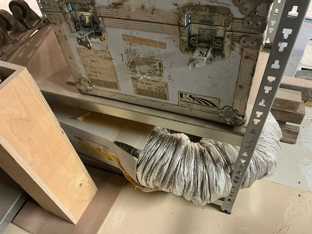 Restpartij diversen - afbeelding 40 van  51