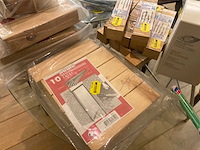 Restpartij olie, cleaners, laminaat kit, bevestigingsmateriaal enzovoorts - afbeelding 22 van  40