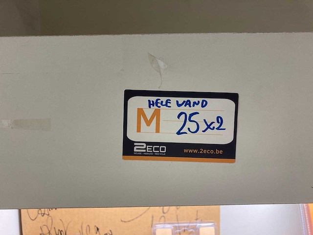 Restpartij olie, cleaners, laminaat kit, bevestigingsmateriaal enzovoorts - afbeelding 35 van  40