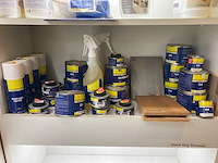 Restpartij olie, cleaners, laminaat kit, bevestigingsmateriaal enzovoorts - afbeelding 36 van  40