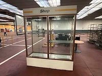 Retail toonkast