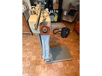 Retourlot 13316 – vintage bandmassage-apparaat / trilband jaren ’60-’70 - afbeelding 3 van  7