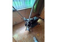 Retourlot 13317 – compacte crosstrainer / elliptical trainer - afbeelding 3 van  5