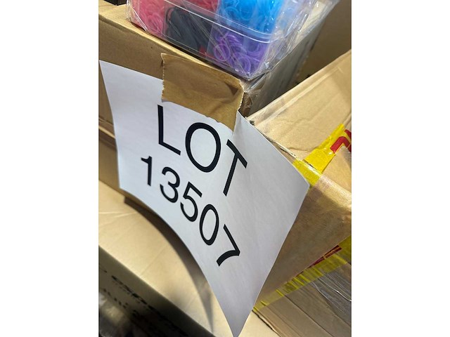 Retourlot gemengd – lot 13507 – retailwaarde €500 - €1000 - afbeelding 4 van  5