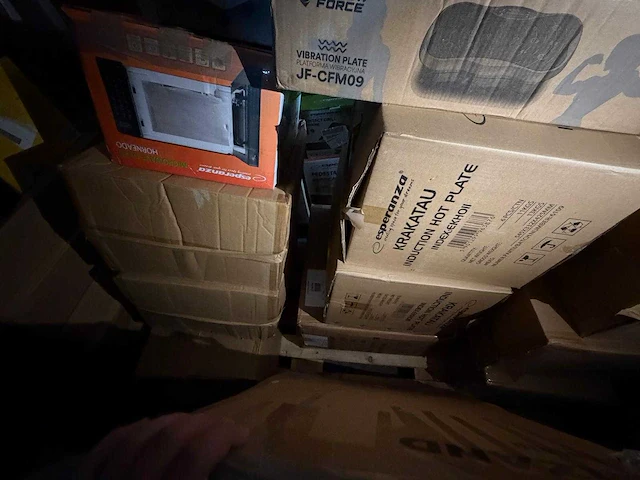 Retourpallet 130053 – huishoudtoestellen, klimaatproducten & tuinartikelen – retailwaarde +€939,94 - afbeelding 7 van  7
