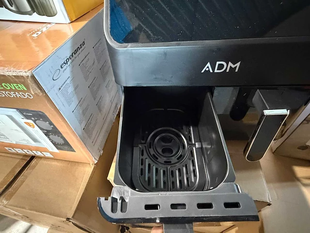 Retourpallet 130062 – huishoudtoestellen, keukenapparatuur & klimaatproducten – retailwaarde +€809,96 - afbeelding 4 van  7