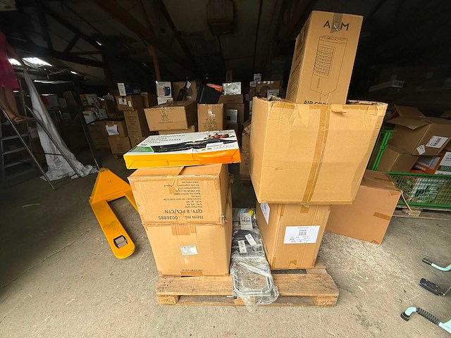 Retourpallet huishoudtoestellen, consumentenelektronica & overstock - afbeelding 1 van  4