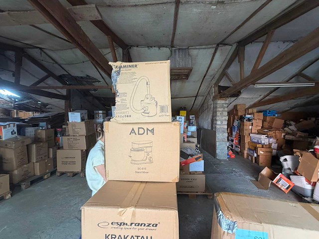 Retourpallet huishoudtoestellen, keukenapparatuur & overstocks - afbeelding 2 van  3
