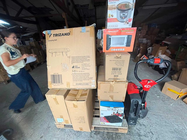 Retourpallet huishoudtoestellen, keukenapparatuur & overstocks - afbeelding 1 van  7