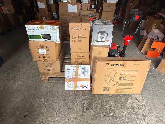 Retourpallet huishoudtoestellen, keukenapparatuur & overstocks - afbeelding 1 van  4