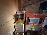 Retourpallet huishoudtoestellen, keukenapparatuur & overstocks - afbeelding 2 van  4
